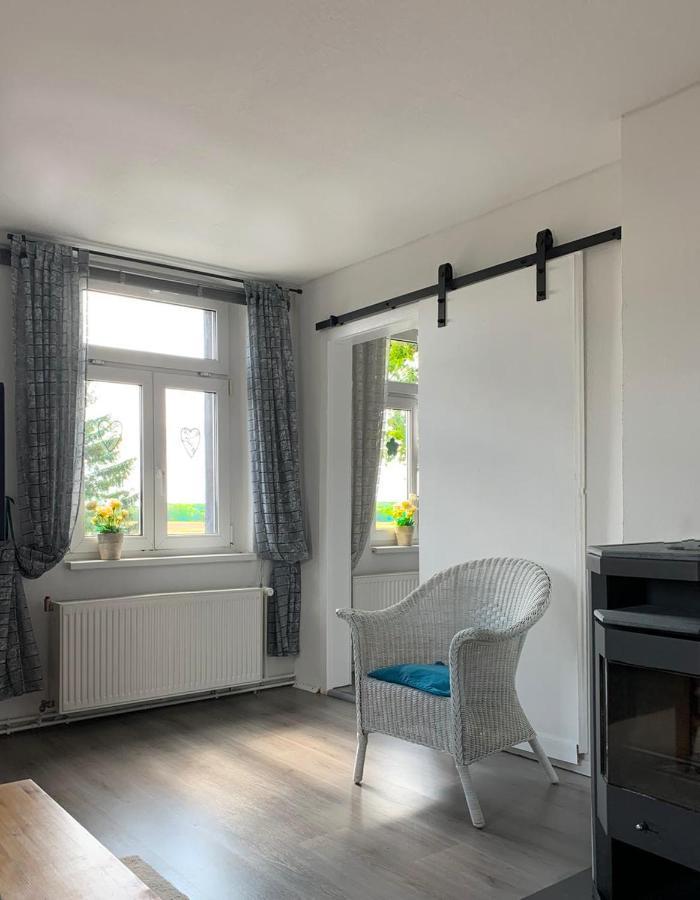 Vierseitenhof Hasenfelde - Ferienwohnung Feldblick Steinhofel ภายนอก รูปภาพ