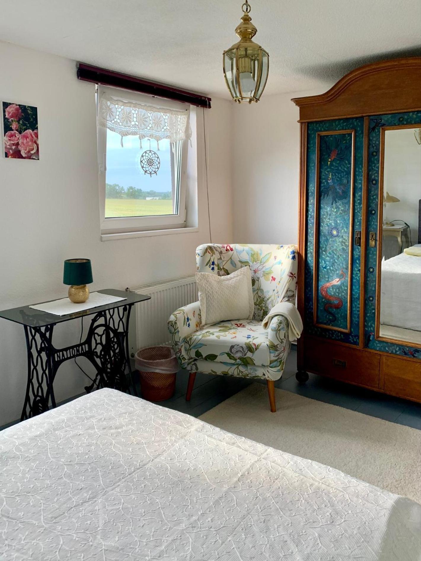 Vierseitenhof Hasenfelde - Ferienwohnung Feldblick Steinhofel ภายนอก รูปภาพ